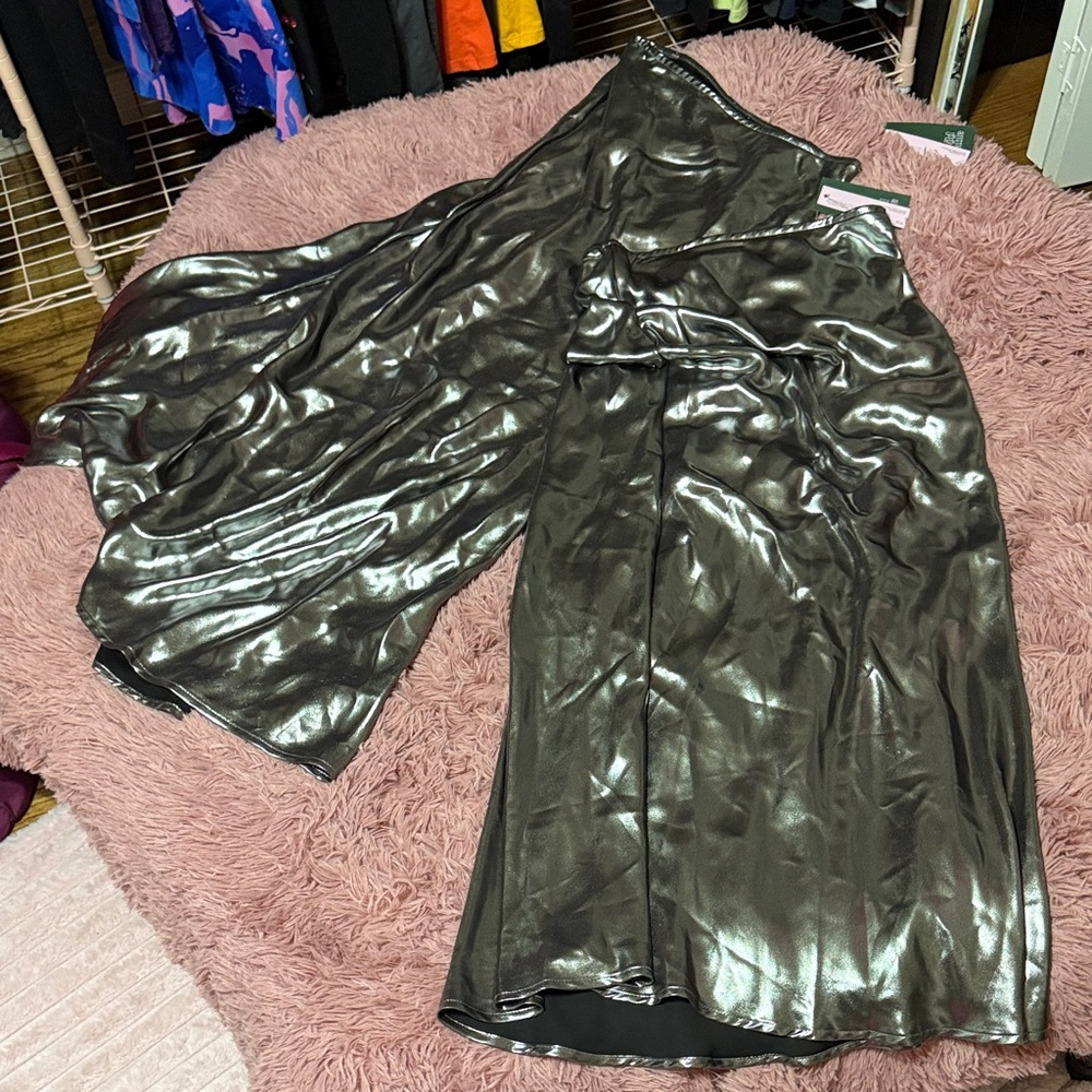 TWO - Wild Fable Metallic Silver Skirts - Picture 5 of 8